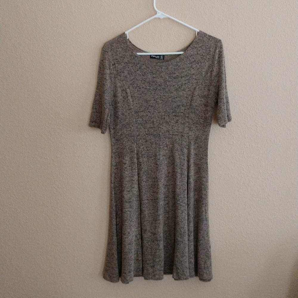 Popular Basics Short Sleeve Fit & Flare Dress Size L